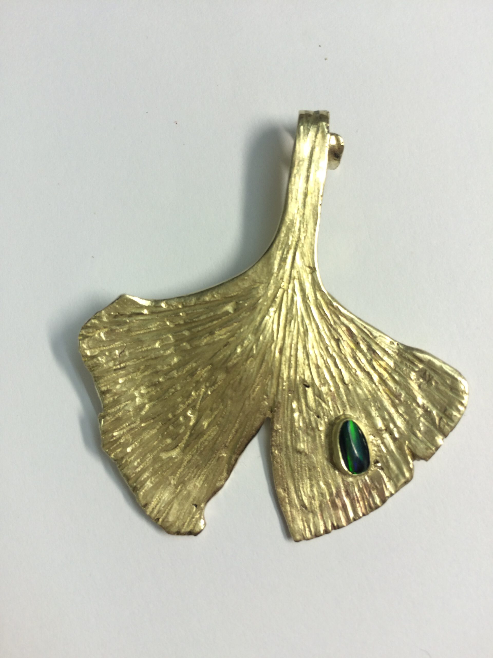 Ginkgoblatt als Anhänger