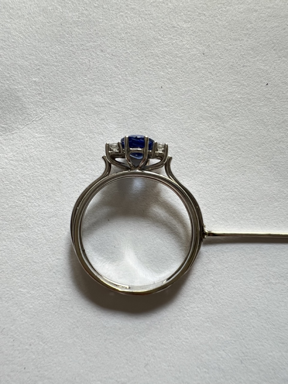Reparatur eines Ringes in BrittasSchmiede